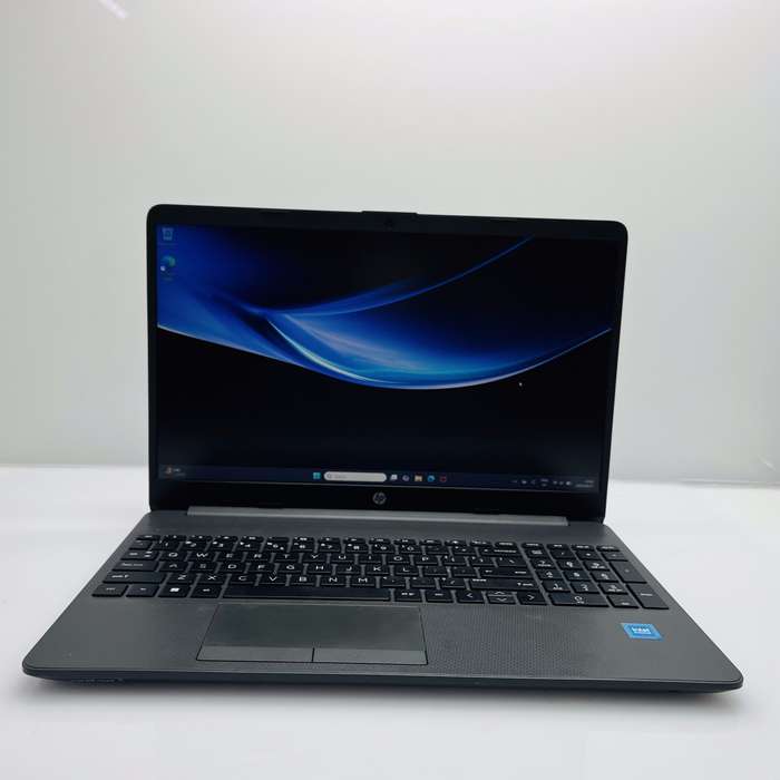 HP 250 G9 "Celeron N4500" 1.10GHz 8GB RAM 256GB SSD Grey