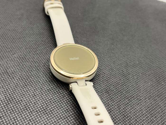 Garmin Lily 34mm Rose Gold