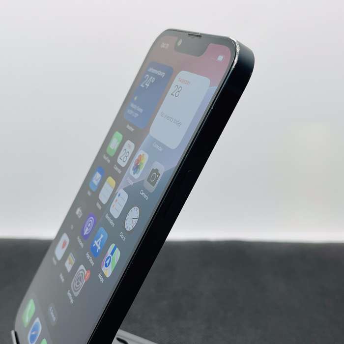 Apple iPhone 13 128GB Midnight (6 Month Warranty)