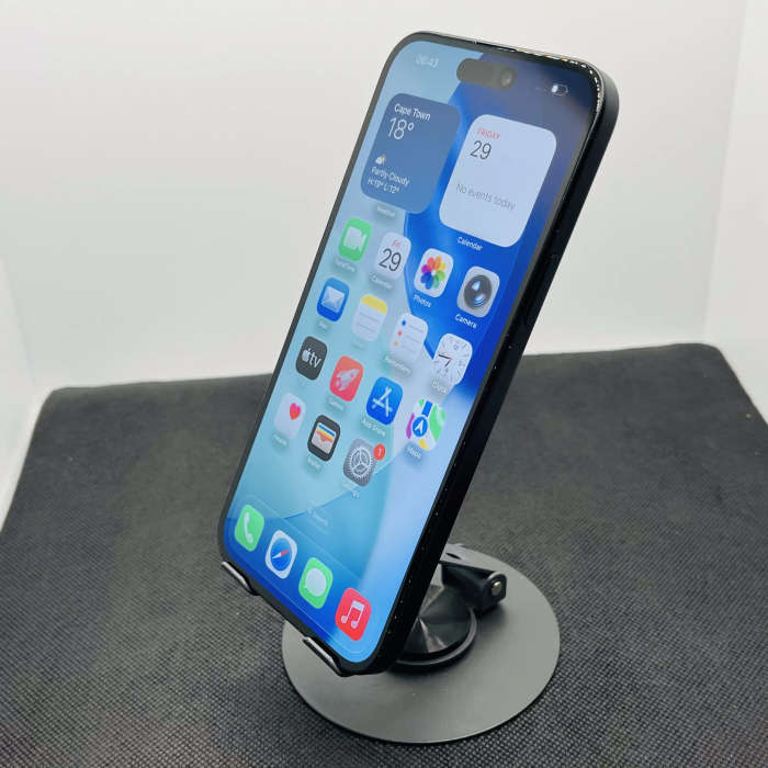 Apple iPhone 15 Plus 128GB Black (12 Month Warranty)