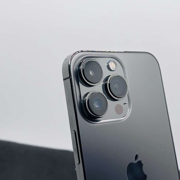 Apple iPhone 13 Pro 256GB Space Gray (12 Month Warranty) - No Face ID