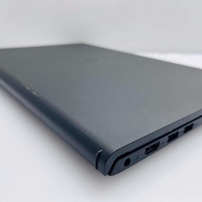 Dell Vostro 15 3510 11th Gen "Core i5" 2.40GHz 16GB RAM 512GB SSD Black