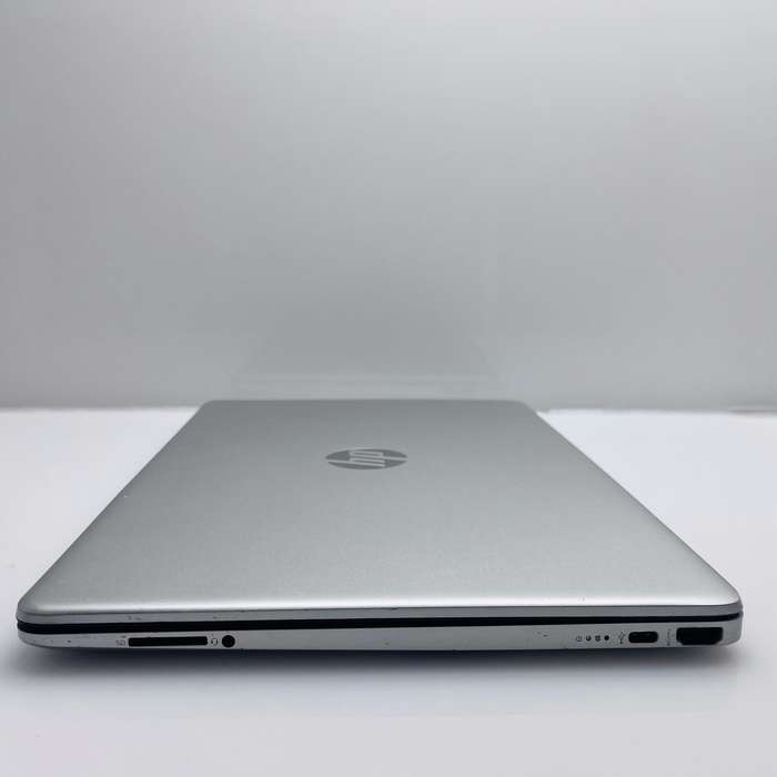 HP 15s-eq2004ni Ryzen 3 2.60GHz 8GB RAM 512GB SSD (NVMe) Silver - Damaged Hinge And Casing