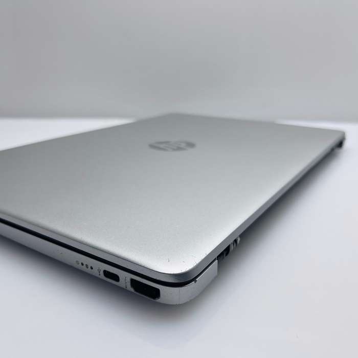 HP 15s-eq2004ni Ryzen 3 2.60GHz 8GB RAM 512GB SSD (NVMe) Silver - Damaged Hinge And Casing