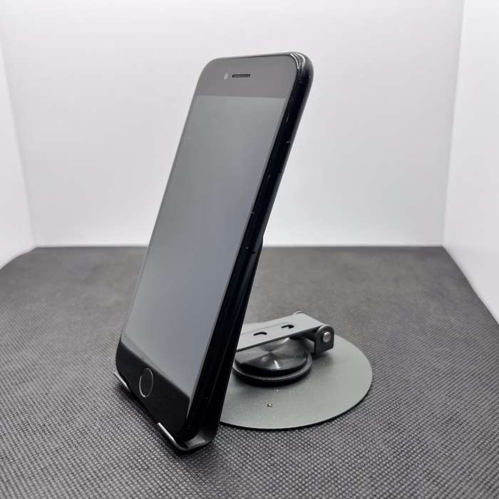 Apple iPhone SE (2020) 64GB Black