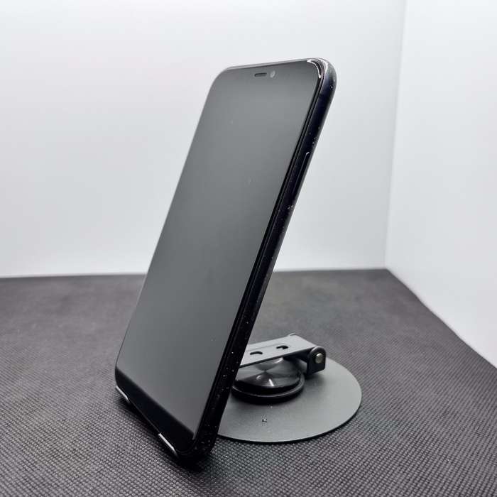 Apple iPhone 11 64GB Black (6 Month Warranty)