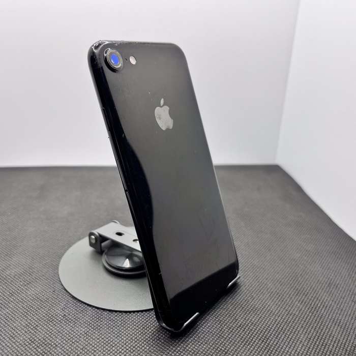 Apple iPhone 7 128GB Jet Black