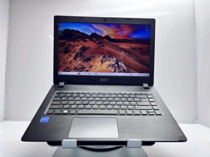 Acer Aspire 1 A114-31 4GB RAM 32GB EMMC Black - Chipped Casing