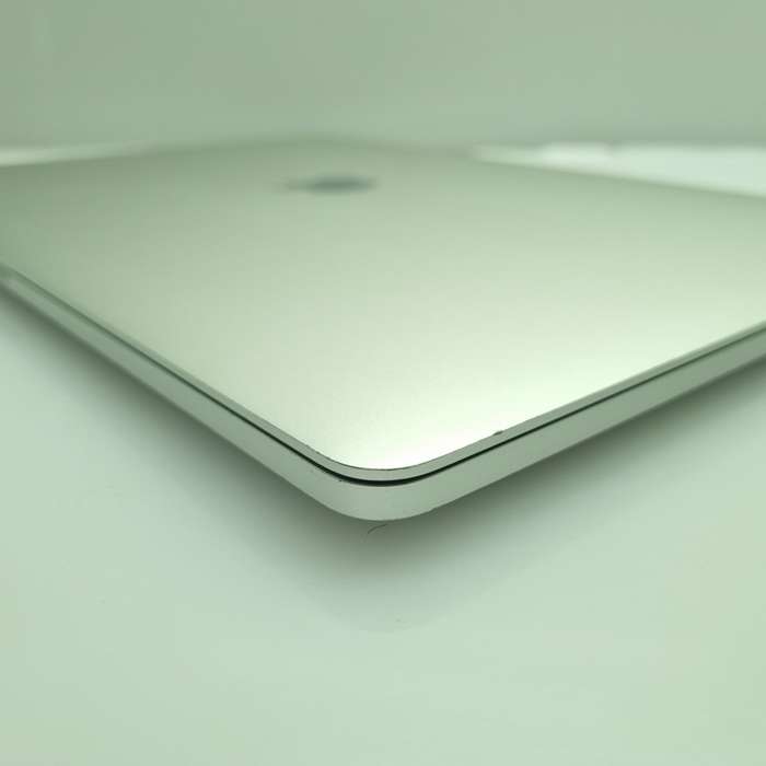 MacBook Pro 15-Inch "Core i7" 2.7GHz (Touch/Late 2016) 16GB RAM 512 SSD (6 Month Warranty)