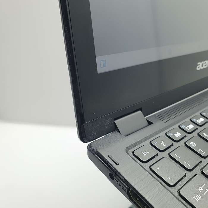 Acer Spin 1 "Celeron N4020" 1.10GHz 4GB RAM 128GB eMMC Black - Crack on LCD Frame