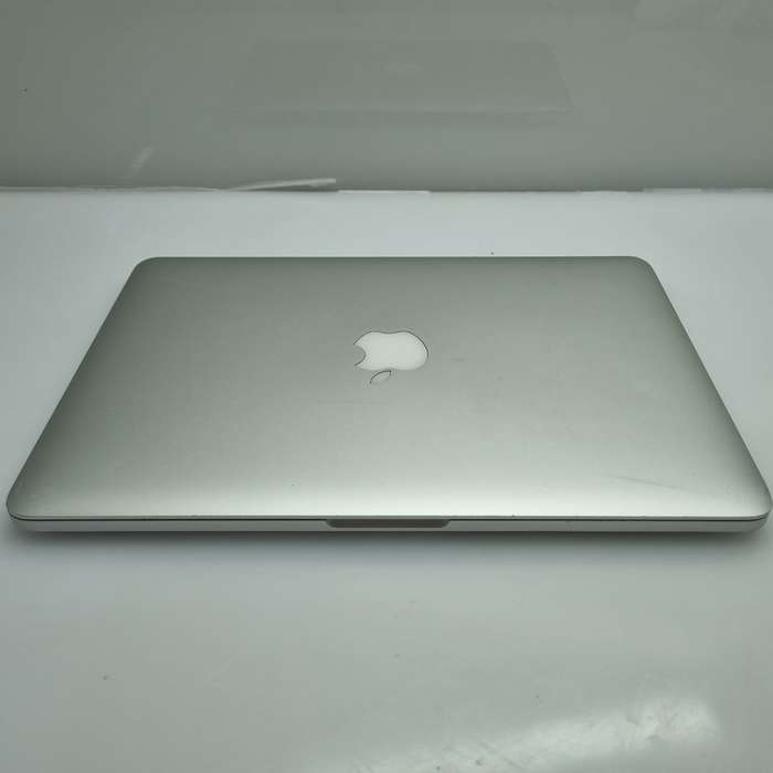 MacBook Pro 13" "Core i5" 2.7GHz (Early 2015) 8GB RAM 256GB SSD Silver - Cracked Screen