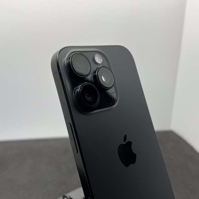Apple iPhone 16 Pro 128GB Black Titanium (2 Year Warranty)
