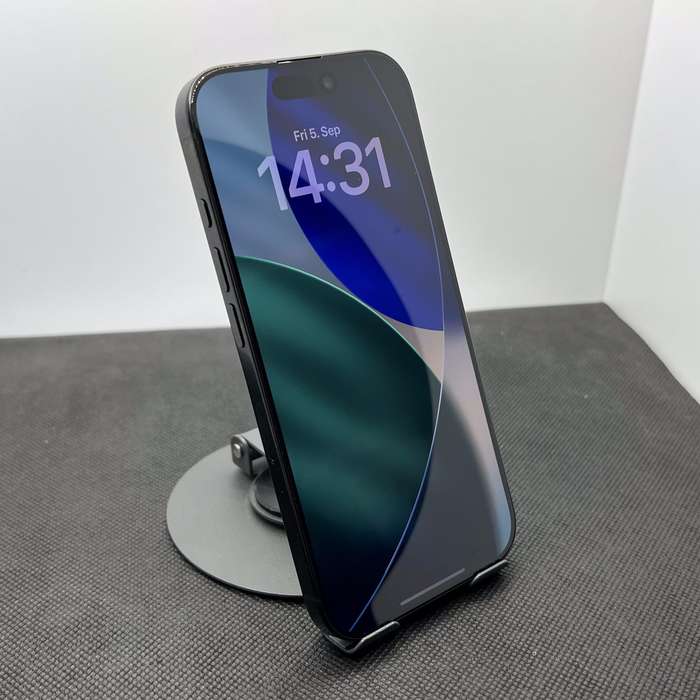 Apple iPhone 16 Pro 128GB Black Titanium (2 Year Warranty)