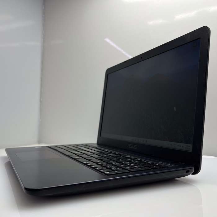 Asus X543U "Core i7" 1.80GHz 8GB RAM 256GB SSD Black - Bright Spots