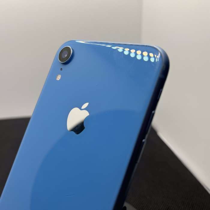 Apple iPhone XR 64GB Blue (3 Month Warranty) - Minor Bright Spots