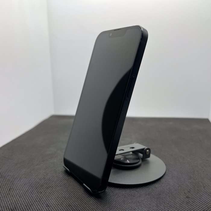 Apple iPhone 13 128GB Midnight (6 Month Warranty)