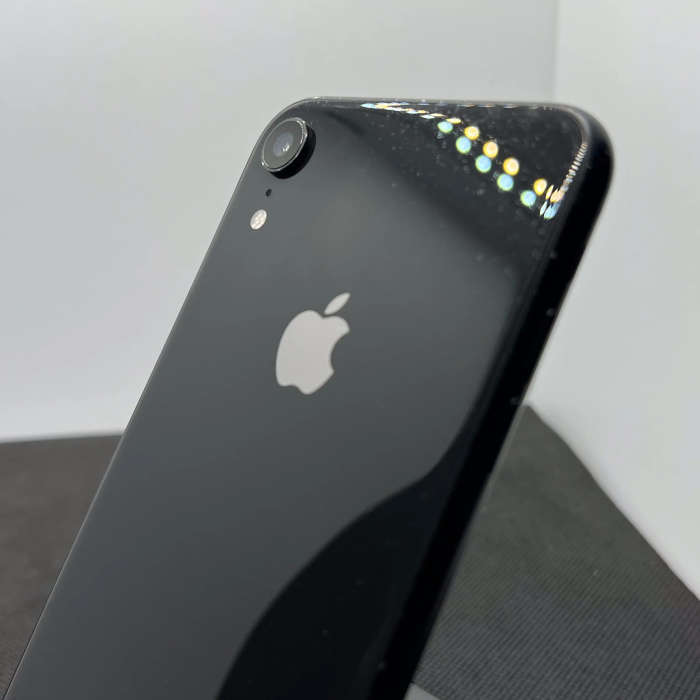 Apple iPhone XR 64GB Black (3 Month Warranty) - Minor Bright Spots