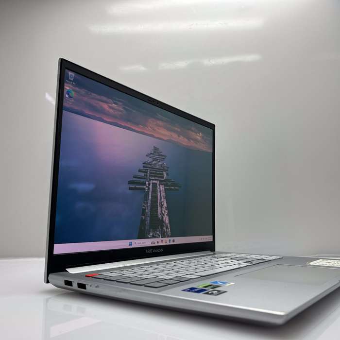 Asus VivoBook Pro 16X 11th Gen "Core i7" 16GB RAM 512GB SSD (RAID) Silver (12 Month Warranty)