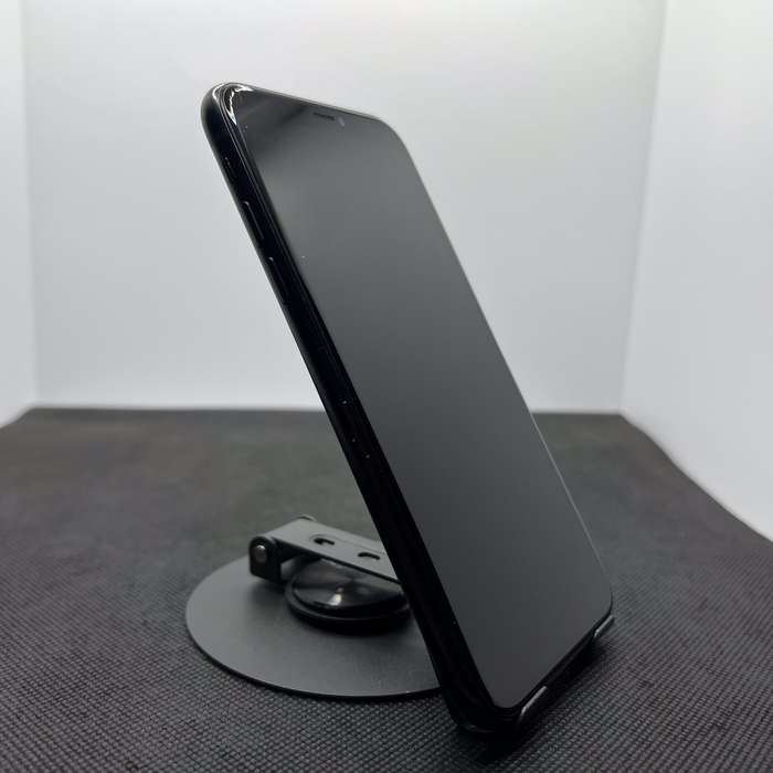 Apple iPhone XR 64GB Black  (3 Month Warranty) - Minor Bright Spots