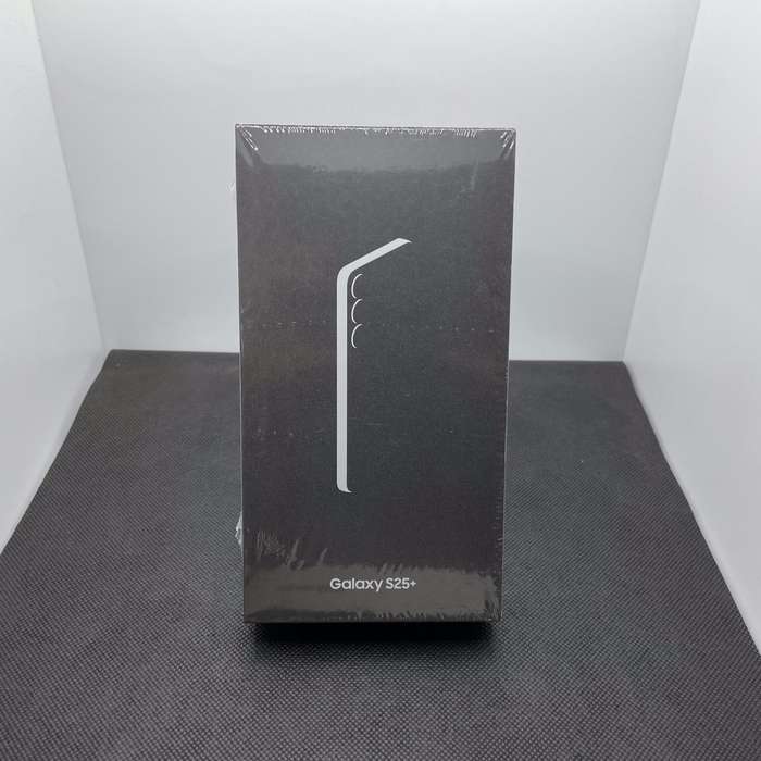COMBO DEAL: Samsung Galaxy S25 Plus 256GB SEALED + Galaxy Watch 7 MINT Condition!!