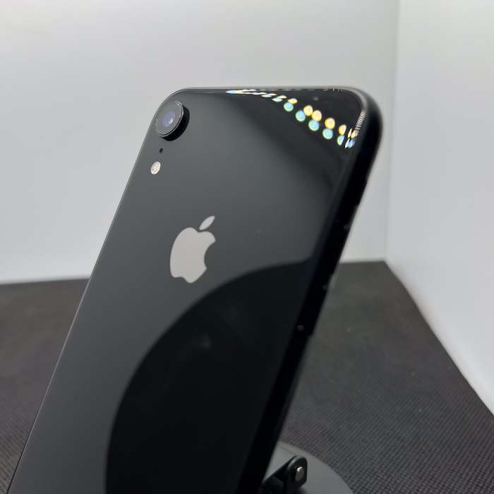 Apple iPhone XR 64GB Black  (3 Month Warranty) - Minor Bright Spots