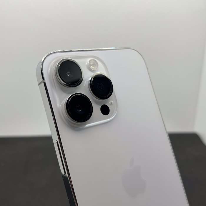 Apple iPhone 14 Pro Max 128GB Silver (12 Month Warranty)