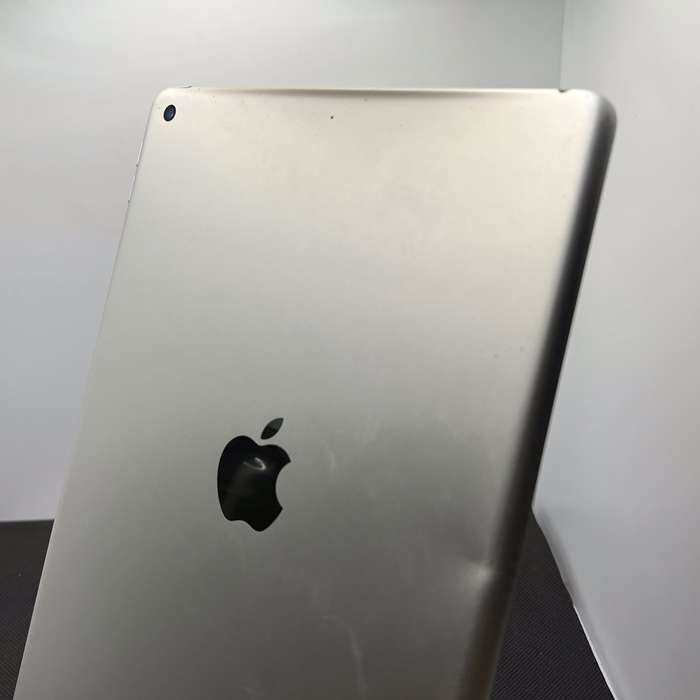 Apple iPad 10.2" 9th Gen (Wifi Only) 64GB Silver - Bright Spot