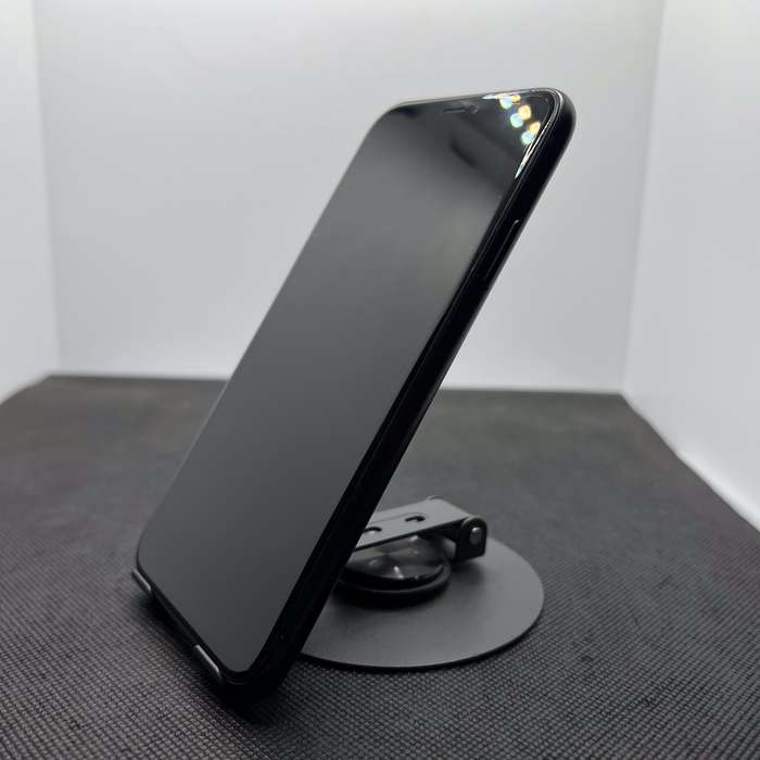 Apple iPhone XR 64GB Black  (3 Month Warranty) - Minor Bright Spots
