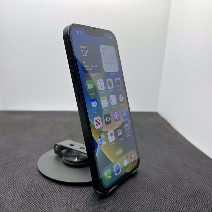 Apple iPhone 13 128GB Midnight (6 Month Warranty)