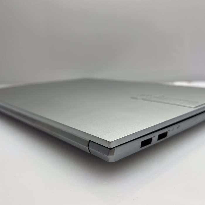 Asus VivoBook Pro 16X 11th Gen "Core i7" 16GB RAM 512GB SSD (RAID) Silver (12 Month Warranty)