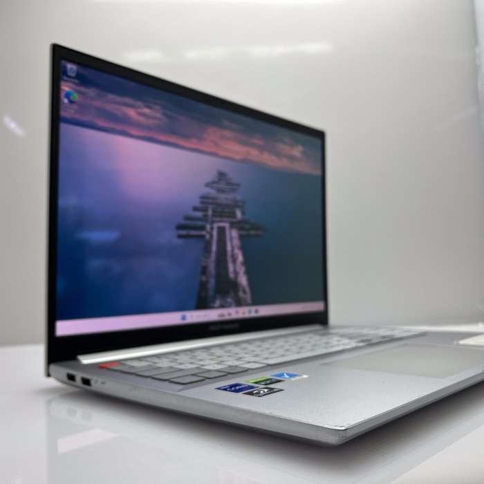 Asus VivoBook Pro 16X 11th Gen "Core i7" 16GB RAM 512GB SSD (RAID) Silver (12 Month Warranty)