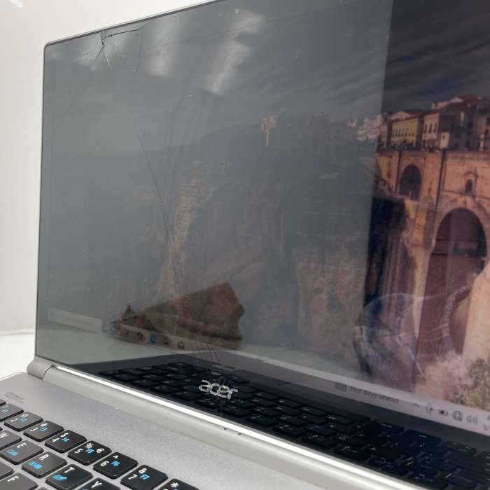 Acer Aspire S3 UltraBook "Core i5" 6GB RAM 240GB SSD Silver - Cracked Screen | No TouchScreen | B...