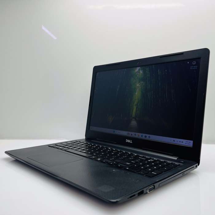 Dell Vostro 3580 8th Gen "Core i5" 1.60GHz 8GB RAM 256GB SSD Black (3 Month Warranty)