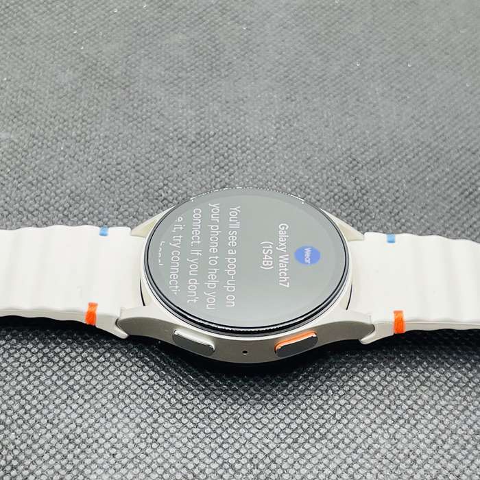 Samsung Galaxy Watch 7 40mm LTE Cream (3 Month Warranty)  Mint Condition
