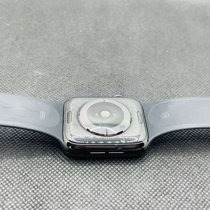 Apple Watch Series 5 44mm GPS Only Space Grey (3 Month Warranty)