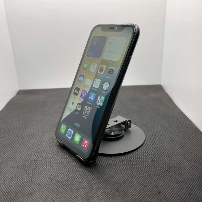 Apple iPhone 11 256GB Black (6 Month Warranty)