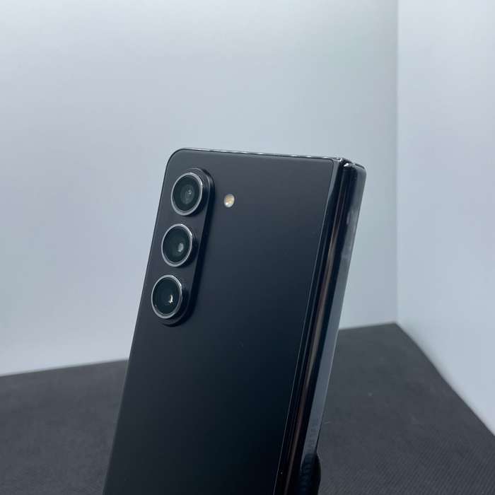 Samsung Galaxy Z Fold 5 512GB Dual Sim Phantom Black (12 Month Warranty)