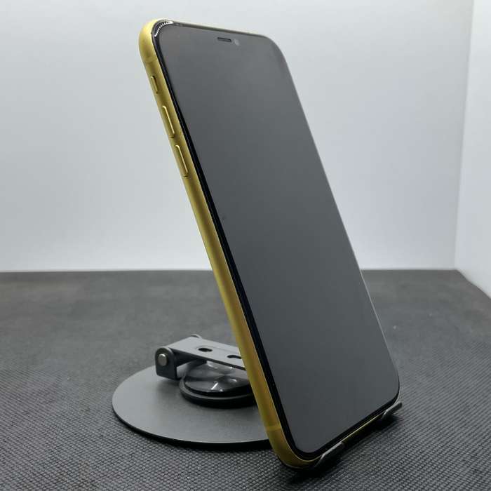 Apple iPhone 11 64GB Yellow (6 Month Warranty) - Minor Bright Spots