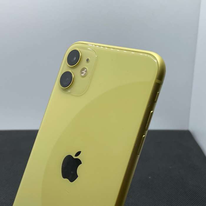Apple iPhone 11 64GB Yellow (6 Month Warranty) - Minor Bright Spots