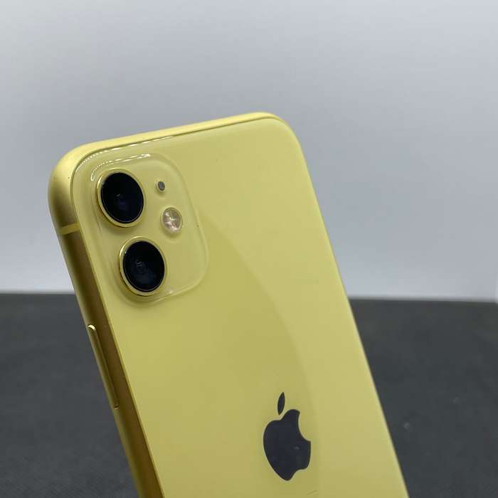 Apple iPhone 11 64GB Yellow (6 Month Warranty) - Minor Bright Spots