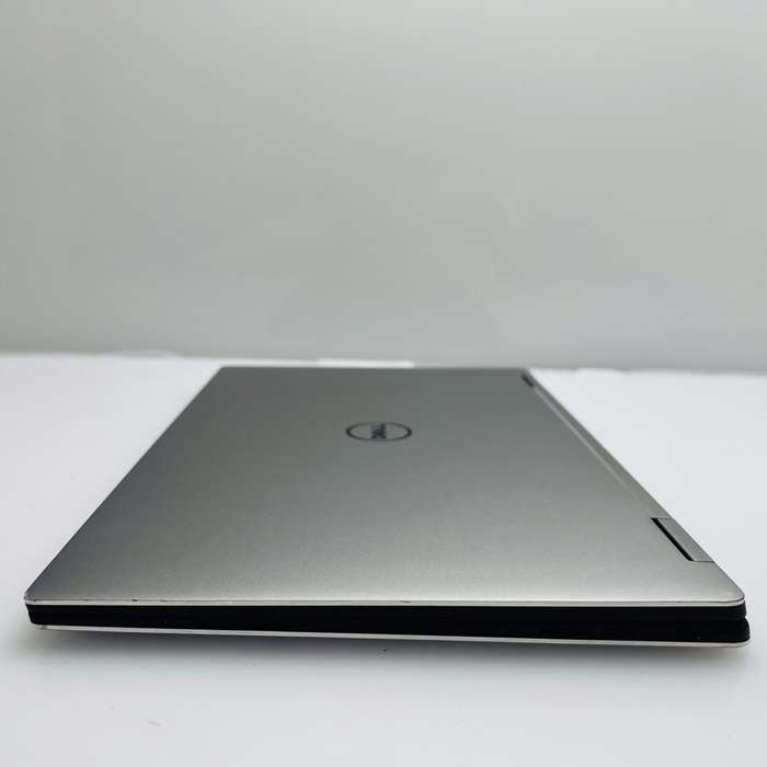 Dell XPS 13 9365 VP9G1 7th Gen 1.20GHz "Core i5" 8GB RAM 1TB SSD Silver - Faulty Battery
