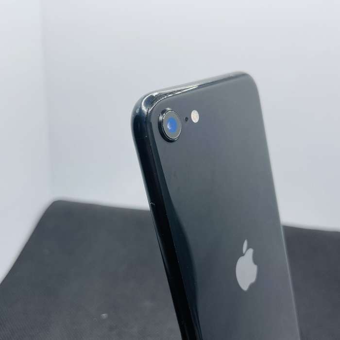 Apple iPhone SE (2020) 128GB Black