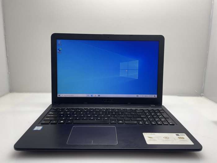 Asus X543UA-I341GT 6th Gen "Core i3" 2.30GHz 12GB RAM 256GB SSD + 1TB HDD Black - Hinge Damage An...