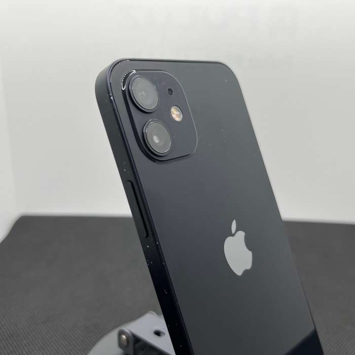 Apple iPhone 11 128GB Black (6 Month Warranty) - Chipped Camera