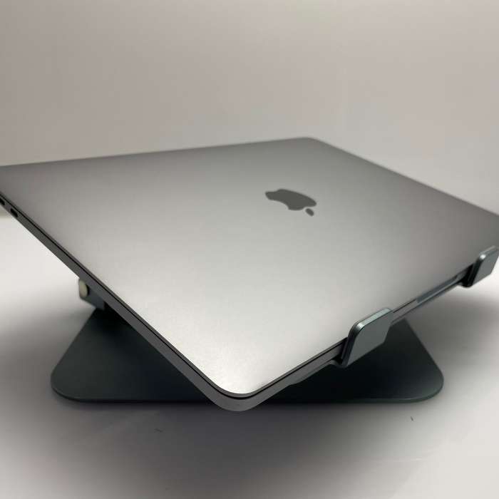 Apple MacBook Pro "Core i5" 13-Inch (Touch Bar 2020) 16GB RAM 512GB SSD Silver (12 Month Warranty...