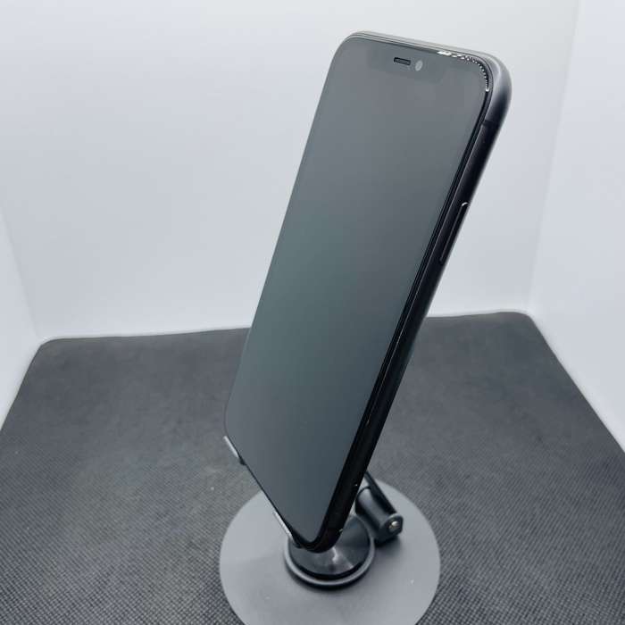 Apple iPhone 11 128GB Black (6 Month Warranty)