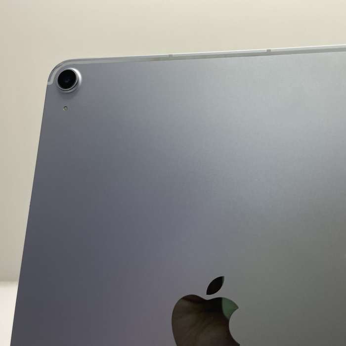 Apple iPad Air 4th Gen 64GB (Wi-Fi/Cellular) Sky Blue (3 Month Warranty) - Minor Bright Spot / De...