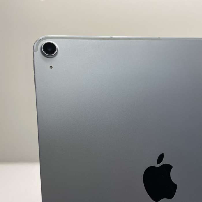 Apple iPad Air 4th Gen 64GB (Wi-Fi/Cellular) Sky Blue (3 Month Warranty) - Minor Bright Spot / De...