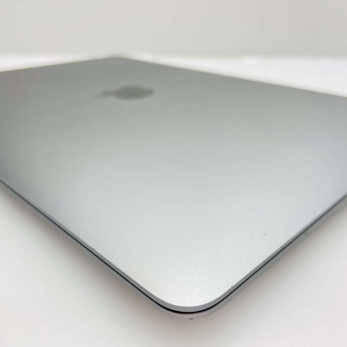 Apple MacBook Air M1 13-Inch 8 GPU/7 CPU 8GB RAM 256GB SSD (2020) Space Gray (12 Month Warr...