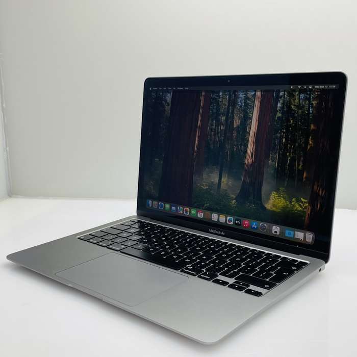 Apple MacBook Air M1 13-Inch 8 GPU/7 CPU 8GB RAM 256GB SSD (2020) Space Gray (12 Month Warr...